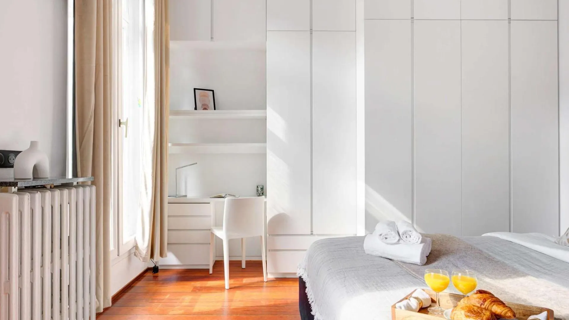 Lejlighed Bnbnova - Le Marais & Place De La Republique - 3Br Paris Frankrig