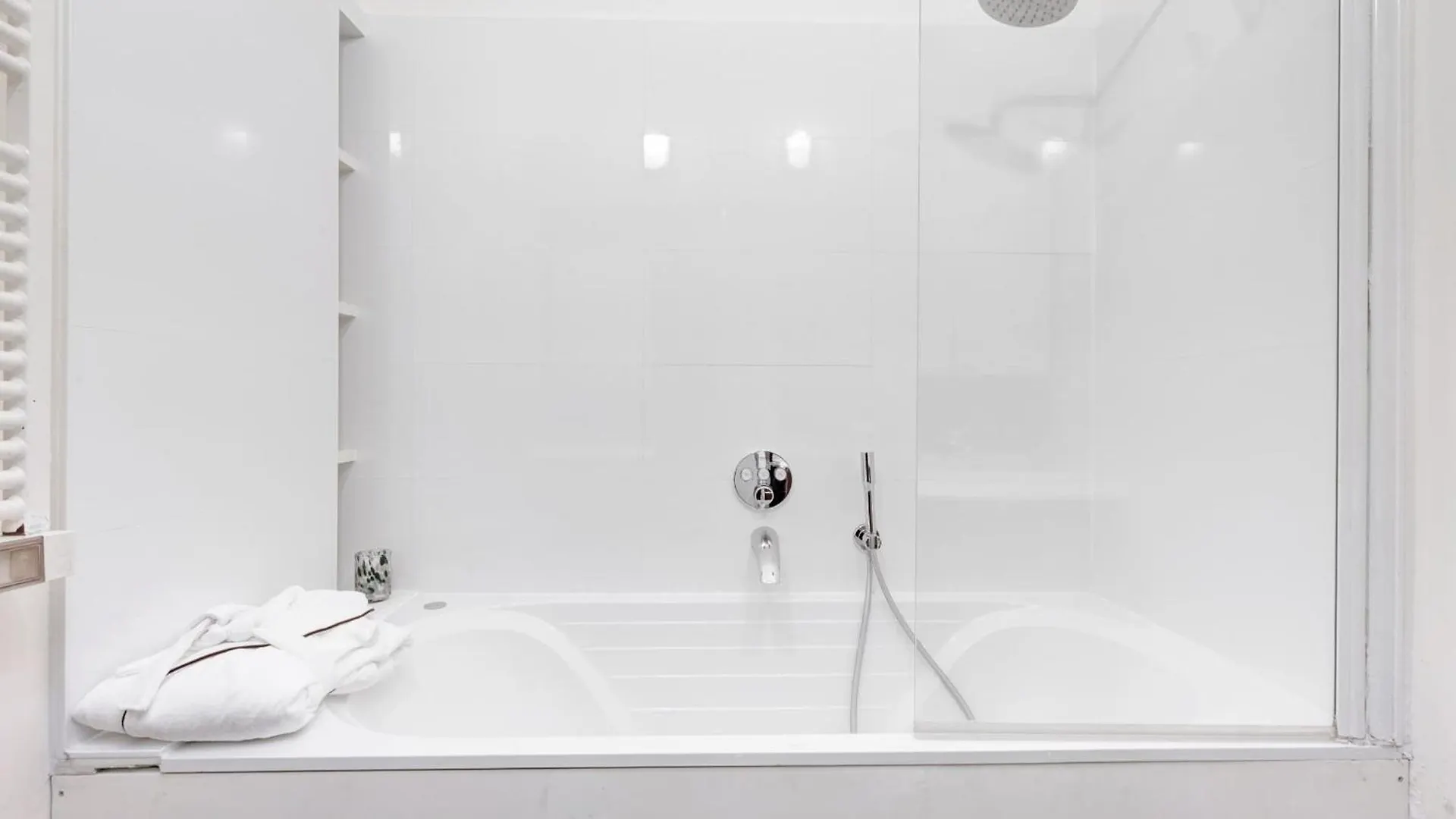 Bnbnova - Le Marais & Place De La Republique - 3Br Παρίσι Διαμέρισμα
