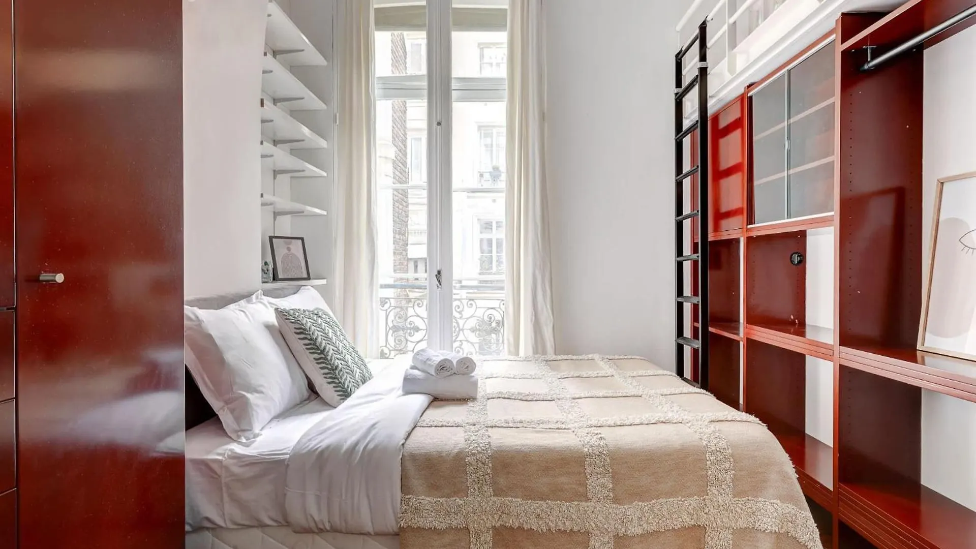 Bnbnova - Le Marais & Place De La Republique - 3Br Παρίσι 0*,  Γαλλία